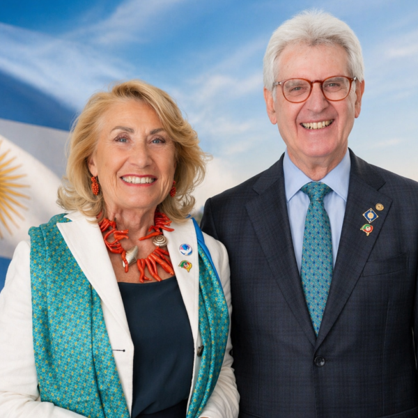 El presidente de Rotary International, Francesco Arezzo, llega a la Argentina